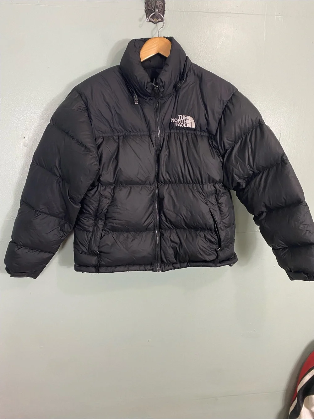 The North Face Men’s 1996 Retro Nuptse Jacket Puffer Black 700 Medium
